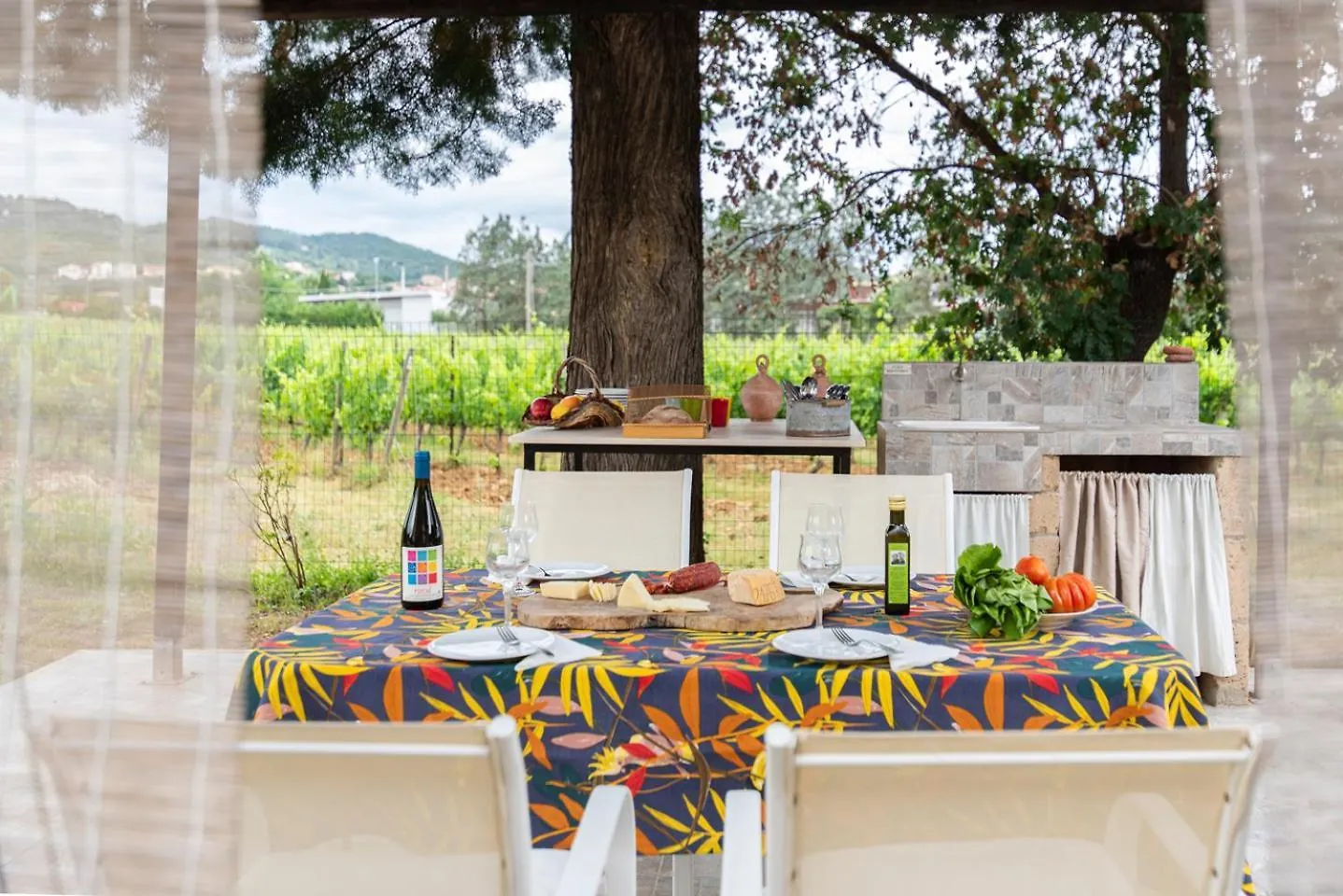 Art Beds & Garden 9 Beds Between The Sea, Thermal Baths, And The Tuscan Countryside Suvereto Italy